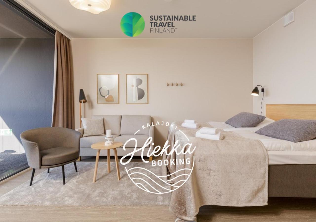Marina Chalets Studios By Hiekka Booking - Sisaeltaeae Liinavaatteet Ja Loppusiivouksen Kalajoki Ngoại thất bức ảnh